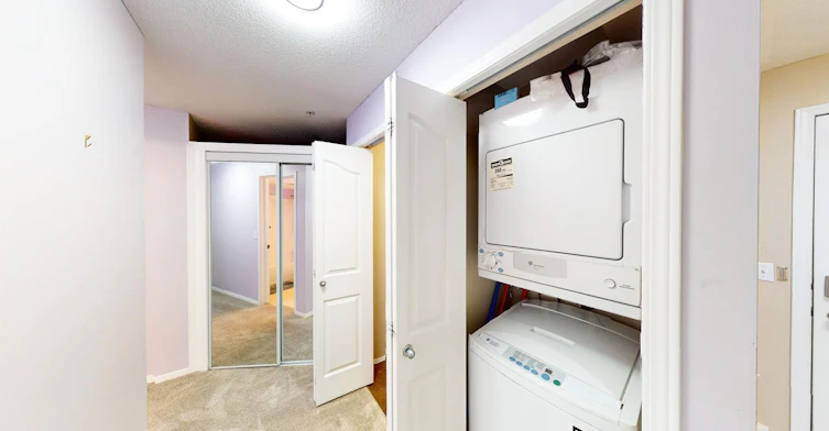 8 Bridlecrest Drive SW, Calgary, AB, T2Y 0H7 - 6