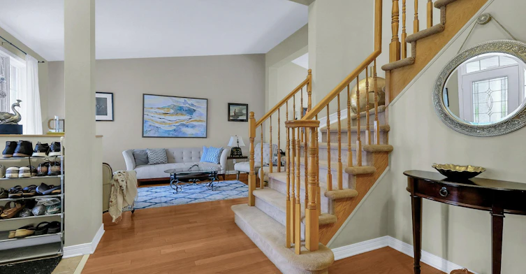 Primary bedroom-9 Oak Grove Street Short Term Rental Available, Ottawa, ON, K2G 6R4 - 30