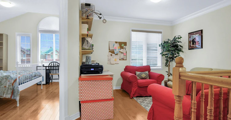 Primary bedroom-9 Oak Grove Street Short Term Rental Available, Ottawa, ON, K2G 6R4 - 9