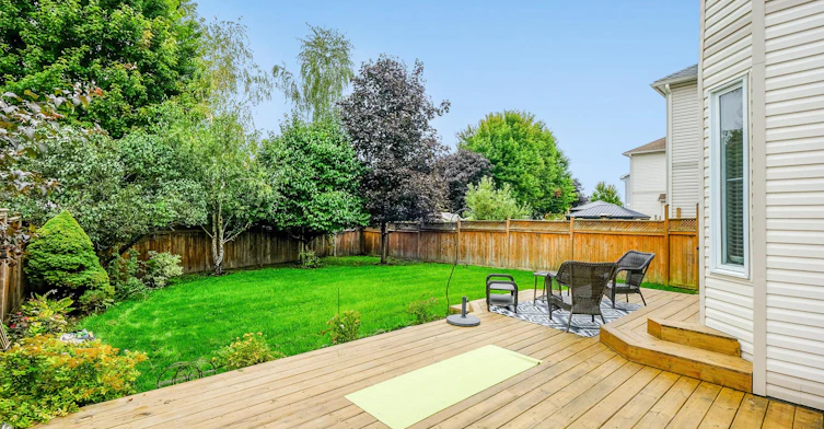 Primary bedroom-9 Oak Grove Street Short Term Rental Available, Ottawa, ON, K2G 6R4 - 35