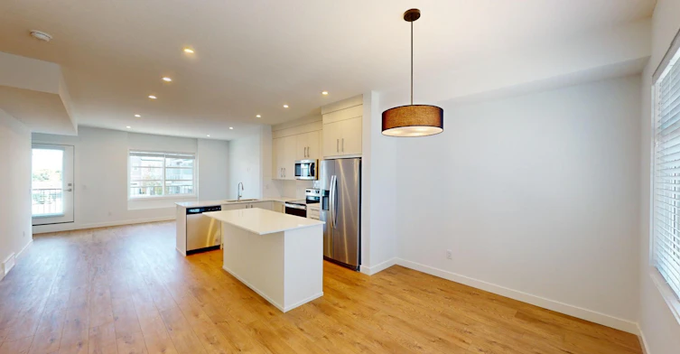 14225 1 Street NW, Calgary, AB, T3P 1Y4 - 8