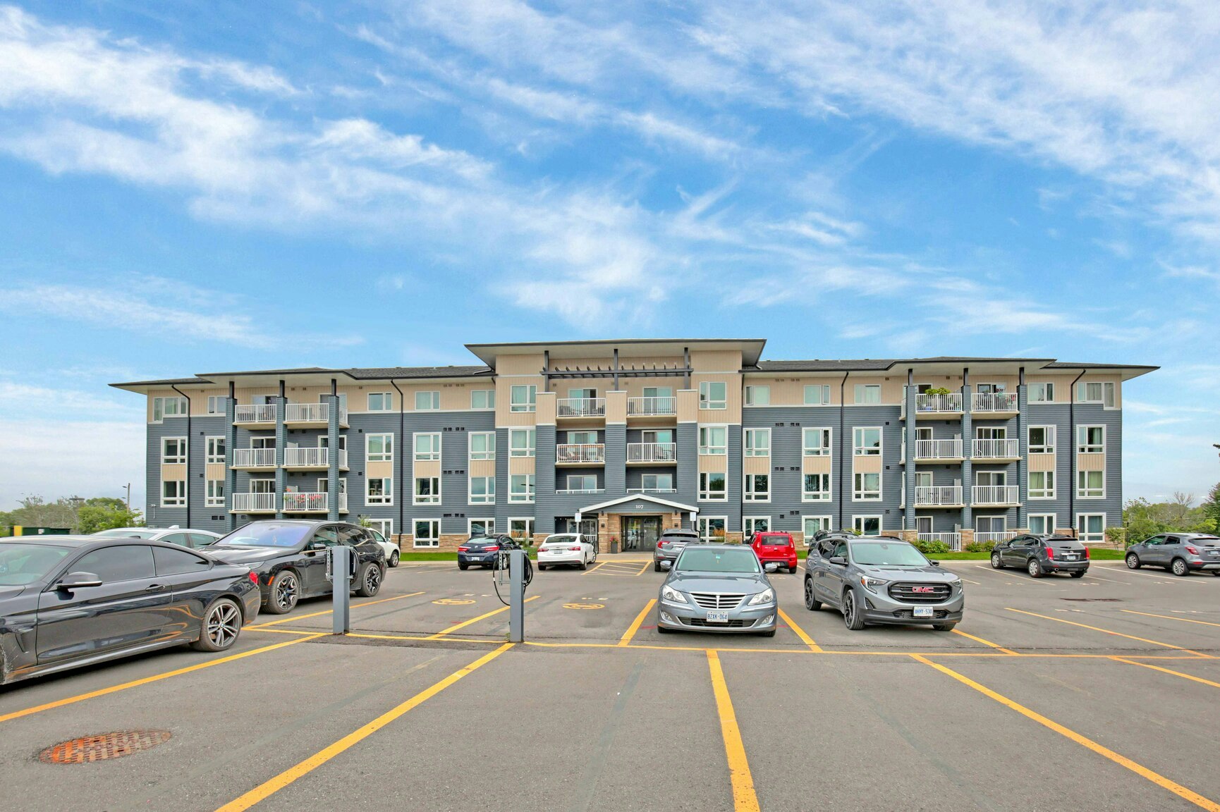 105-102-107 Ridgeway Place, Belleville, ON, K8P 0E7
