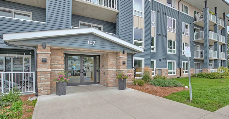 105-102-107 Ridgeway Place, Belleville, ON, K8P 0E7 - 3
