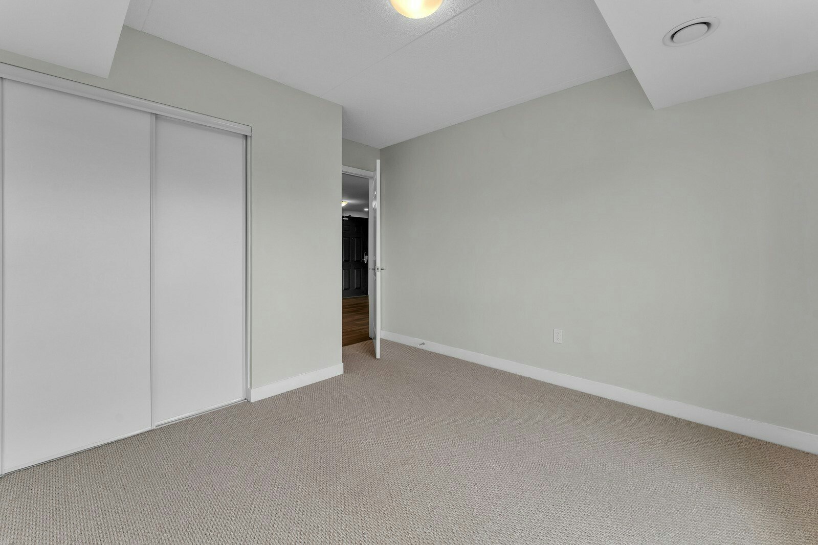 105-102-107 Ridgeway Place, Belleville, ON, K8P 0E7 - 20