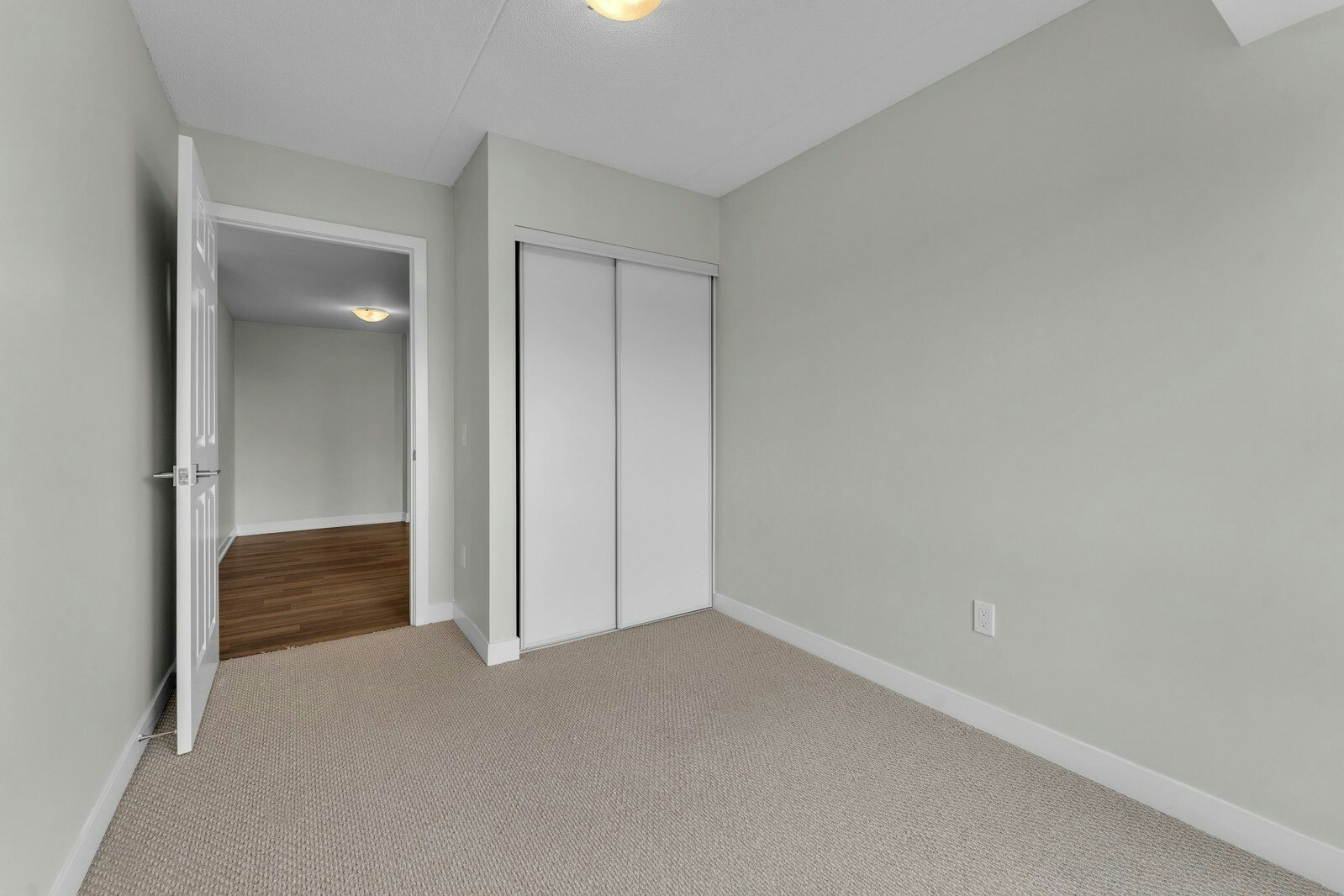 107-112-107 Ridgeway Place, Belleville, ON, K8P 0E7 - 23