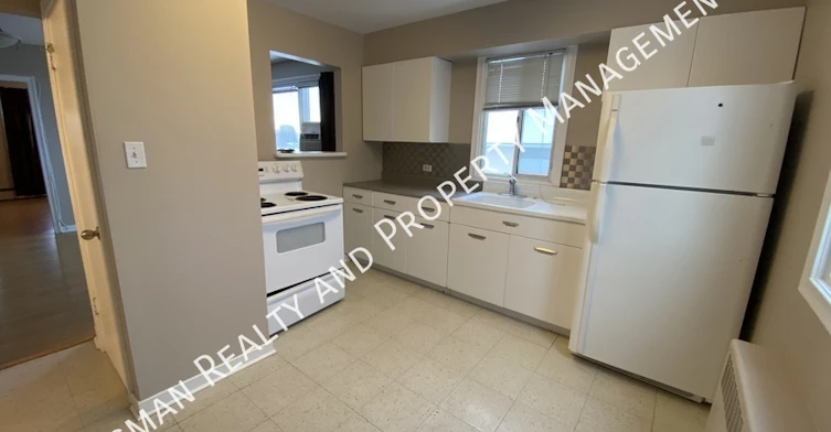 5-3815 Princess Drive, Regina, SK, S4S 0E6 - 5
