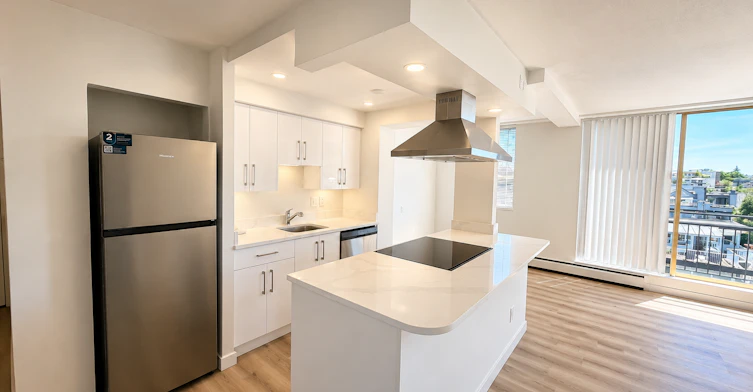 705-2277 West 2nd Avenue, Vancouver, BC, V6K 1H8 - 10