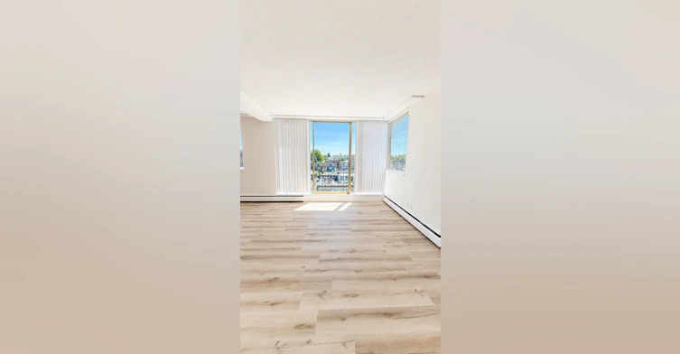 705-2277 West 2nd Avenue, Vancouver, BC, V6K 1H8 - 12