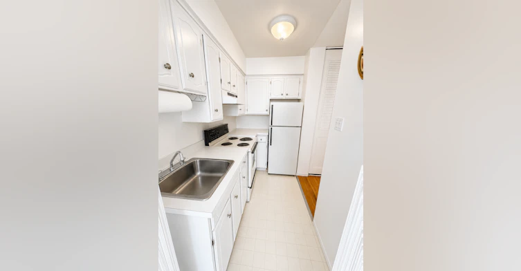 902-2277 West 2nd Avenue, Vancouver, BC, V6K 1H8 - 6