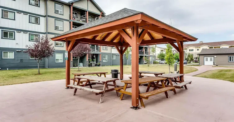 1108-20 Kingsland Close SE, Airdrie, AB, T4A 0T4 - 23