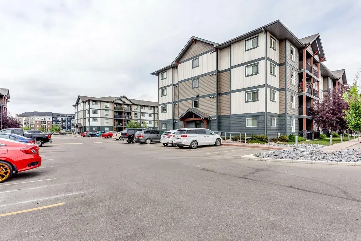 1108-20 Kingsland Close SE, Airdrie, AB, T4A 0T4 - 26