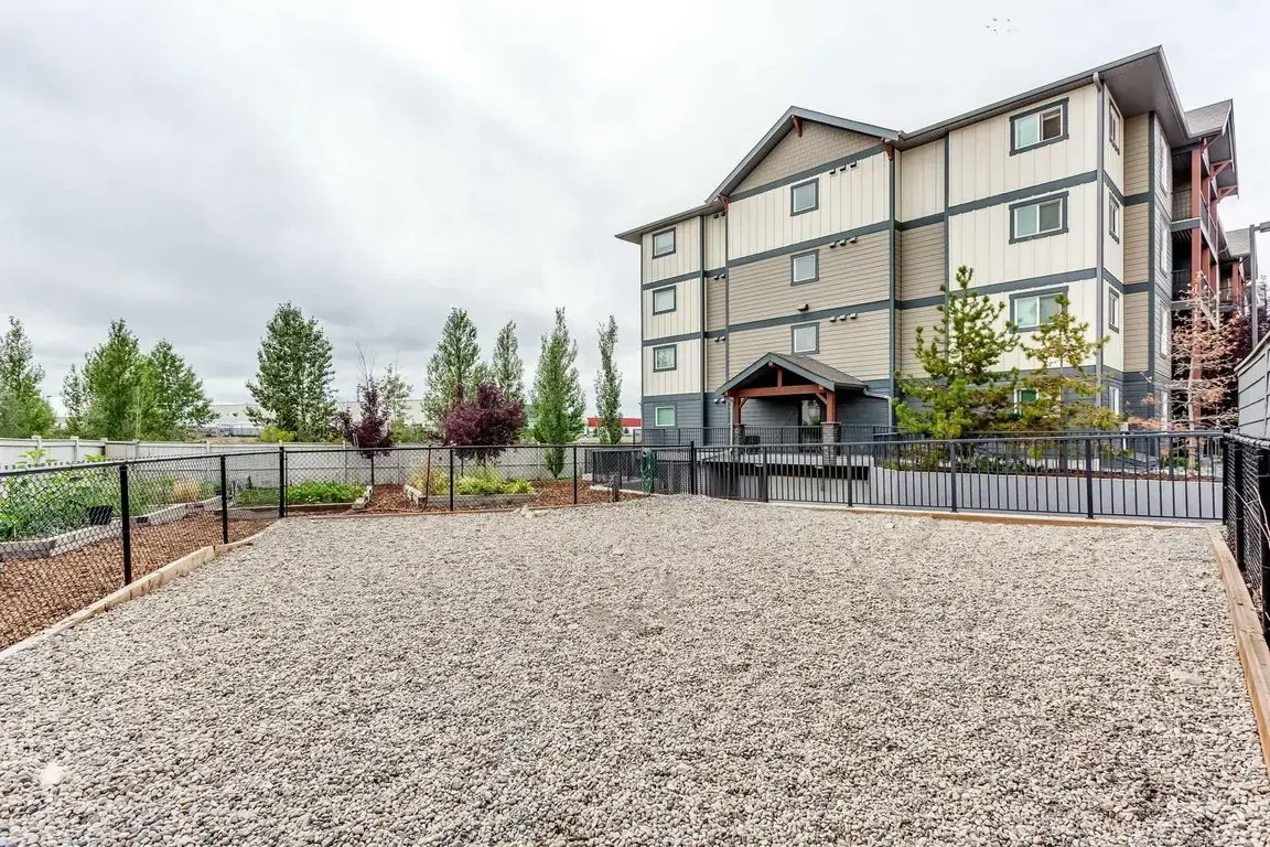 1110-20 Kingsland Close SE, Airdrie, AB, T4A 0T4 - 19