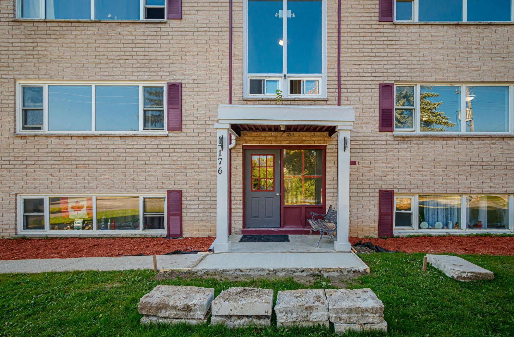 176 8th Street, Collingwood, ON, L9Y 2C8 - 2