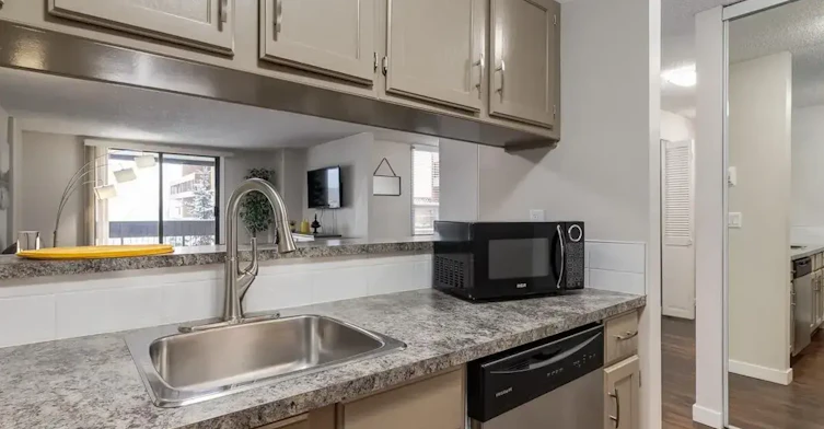 0110-9600 Southland Circle SW, Calgary, AB, T2V 5A1 - 45