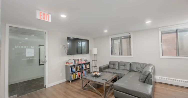 0206-9600 Southland Circle SW, Calgary, AB, T2V 5A1 - 33