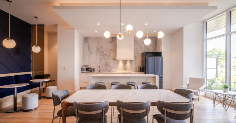 2255 Daniel Johnson Boulevard, Laval, QC, H7T 0S1 - 18