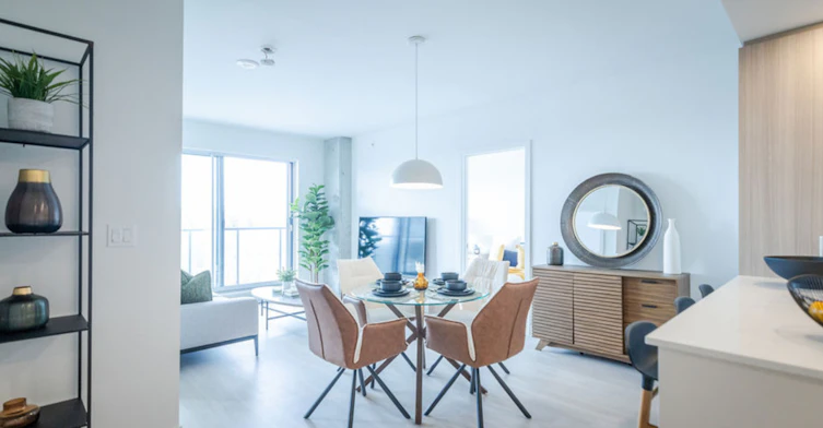 2255 Daniel Johnson Boulevard, Laval, QC, H7T 0S1 - 29