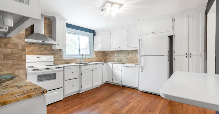 Sandringham Crescent, London, ON, N6C 5A9 - 10