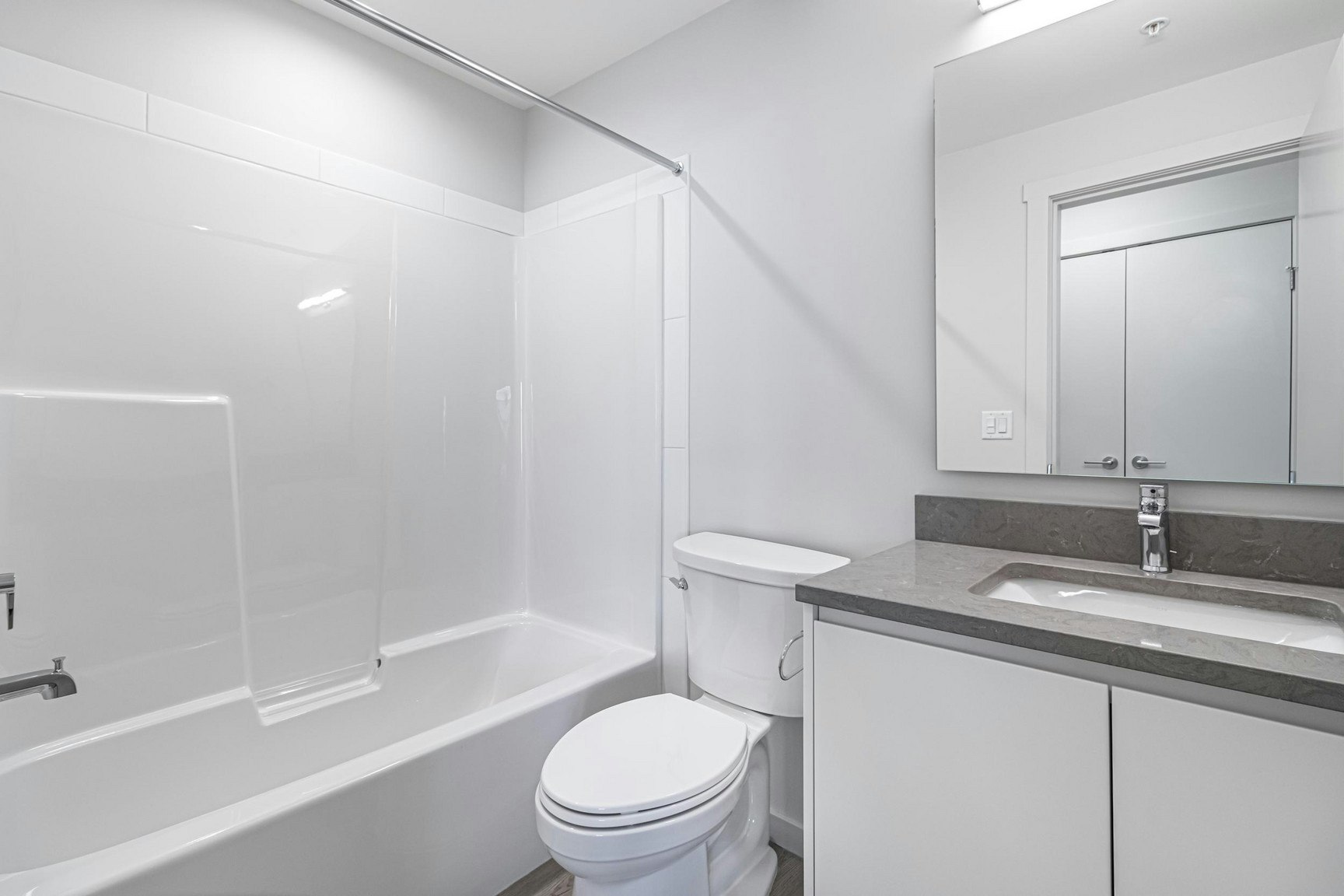 2-219-1960 Underhill Street, Kelowna, BC, V1X 5X7 - 7