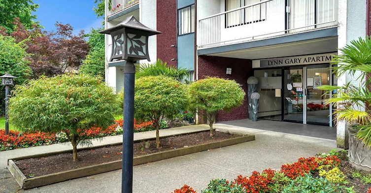520 Tenth Street, New Westminster, BC, V3M 3Z6 - 12
