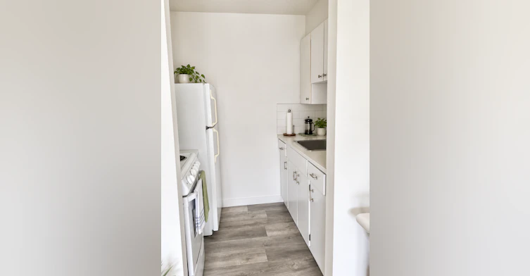 308-2233 West 3rd Avenue, Vancouver, BC, V6K 1H8 - 14