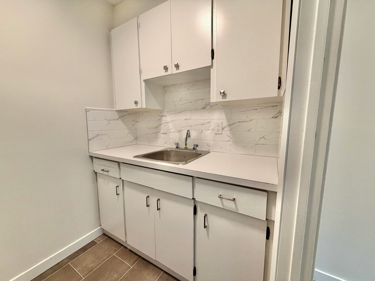 308-2233 West 3rd Avenue, Vancouver, BC, V6K 1H8 - 8