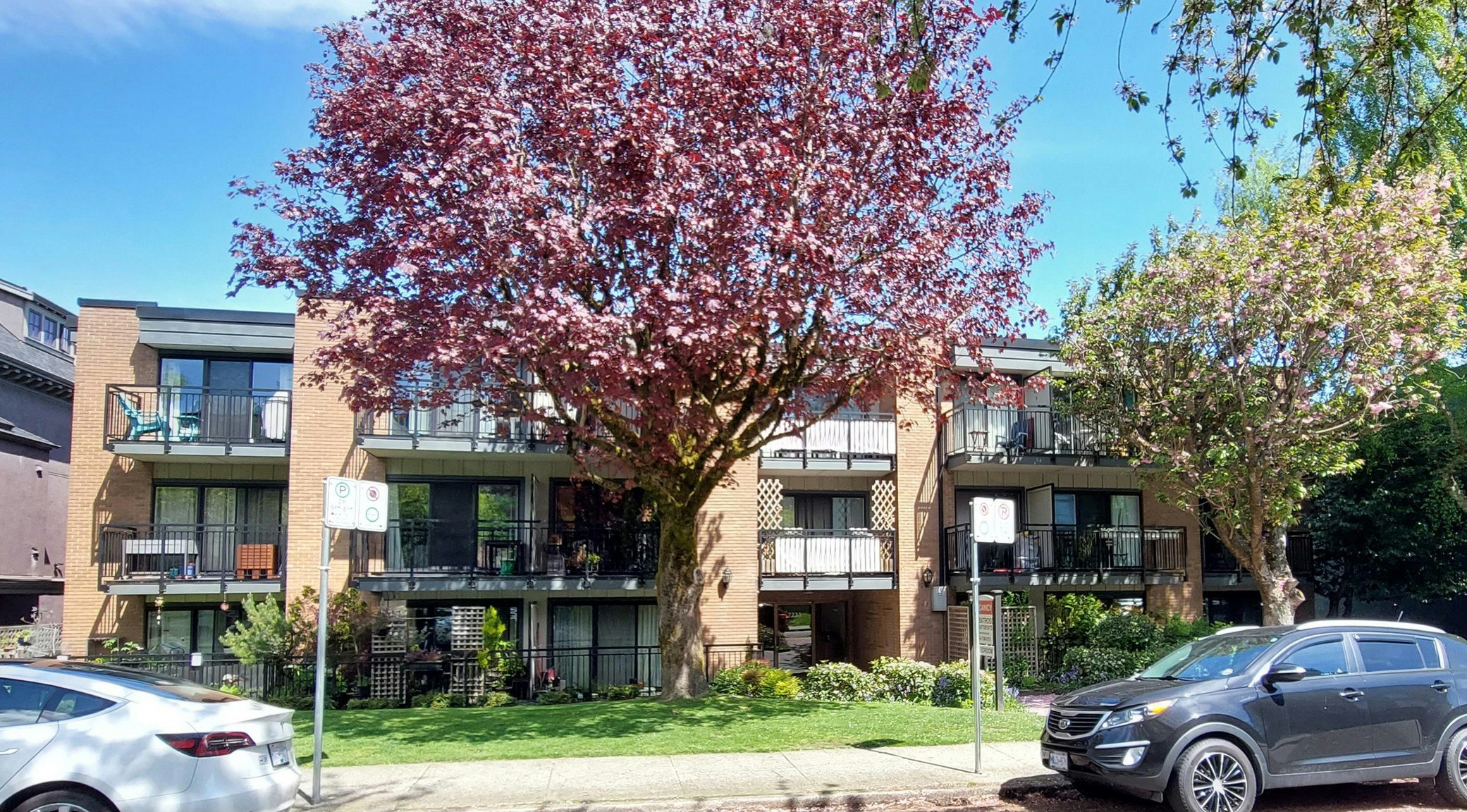308-2233 West 3rd Avenue, Vancouver, BC, V6K 1H8 - 2