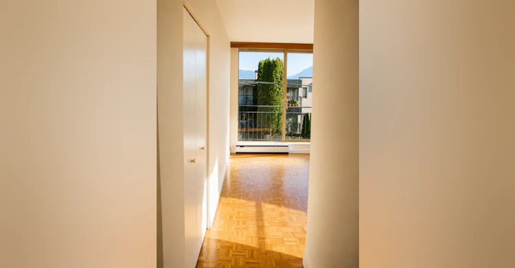 102-1750 Vine Street, Vancouver, BC, V6K 1H8 - 2