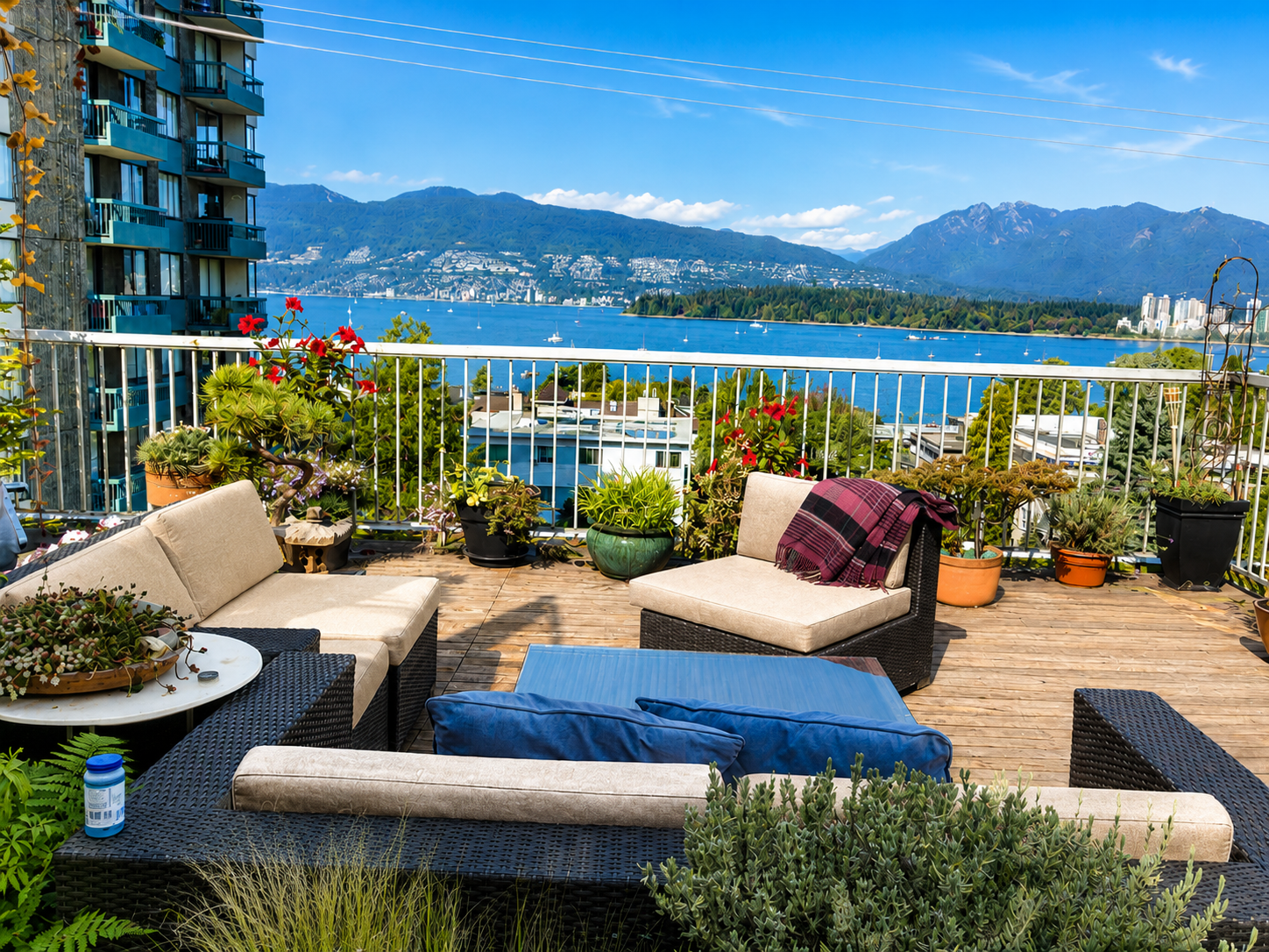 301-1750 Vine Street, Vancouver, BC, V6K 1H8