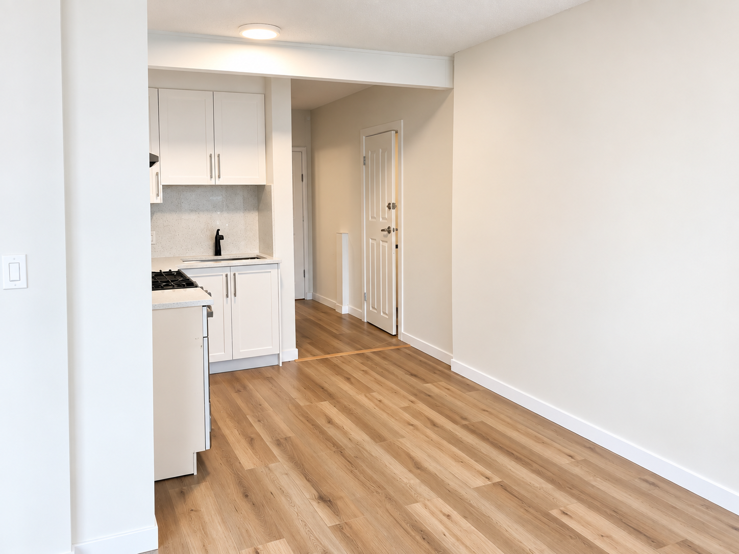 1-2233 West 3rd Avenue, Vancouver, BC, V6K 1H8 - 2