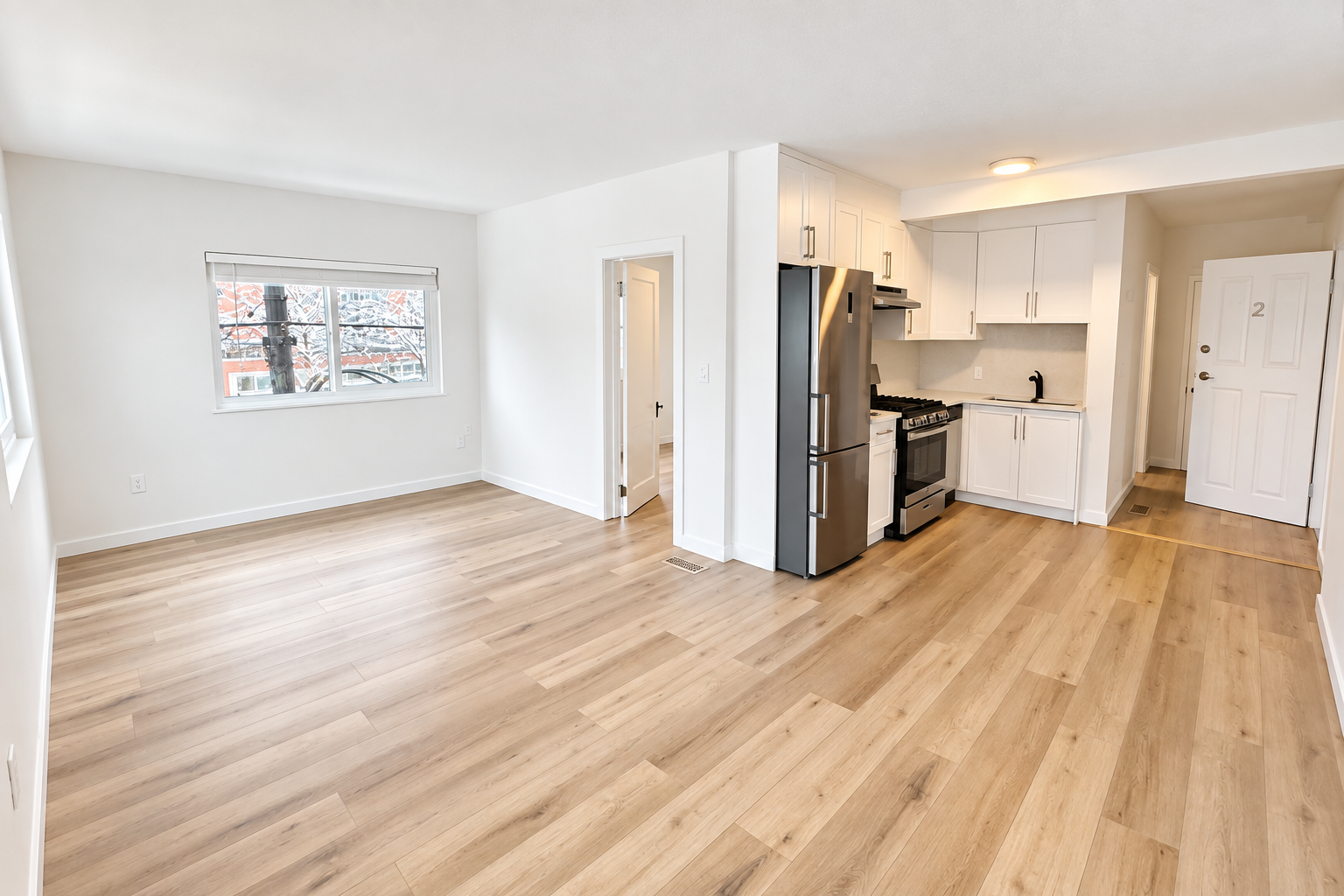 1-2233 West 3rd Avenue, Vancouver, BC, V6K 1H8 - 3