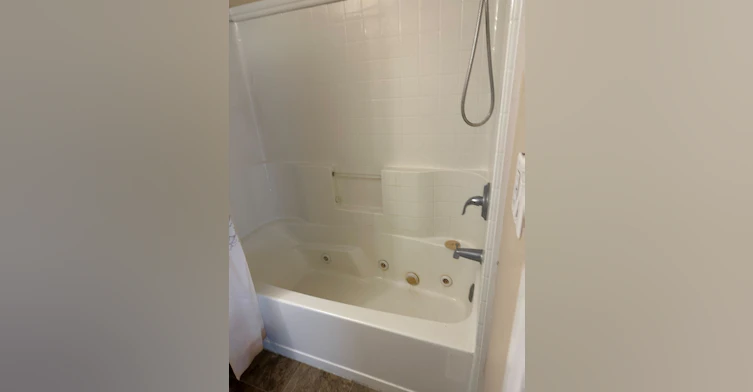 2160 Mcintyre Street, Regina, SK, S4P 2R7 - 9