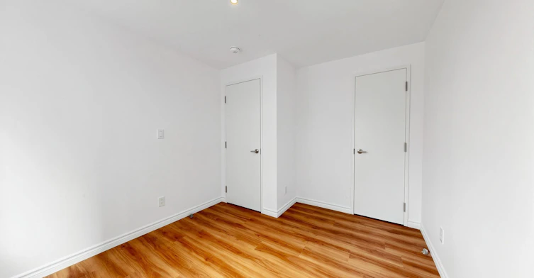 FEED-222 Elm Street, Toronto, ON, M5T 1K4 - 13