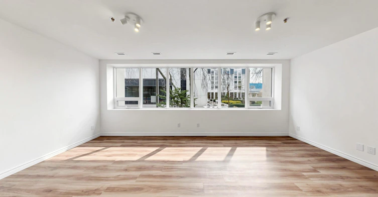 FEED-222 Elm Street, Toronto, ON, M5T 1K4 - 11