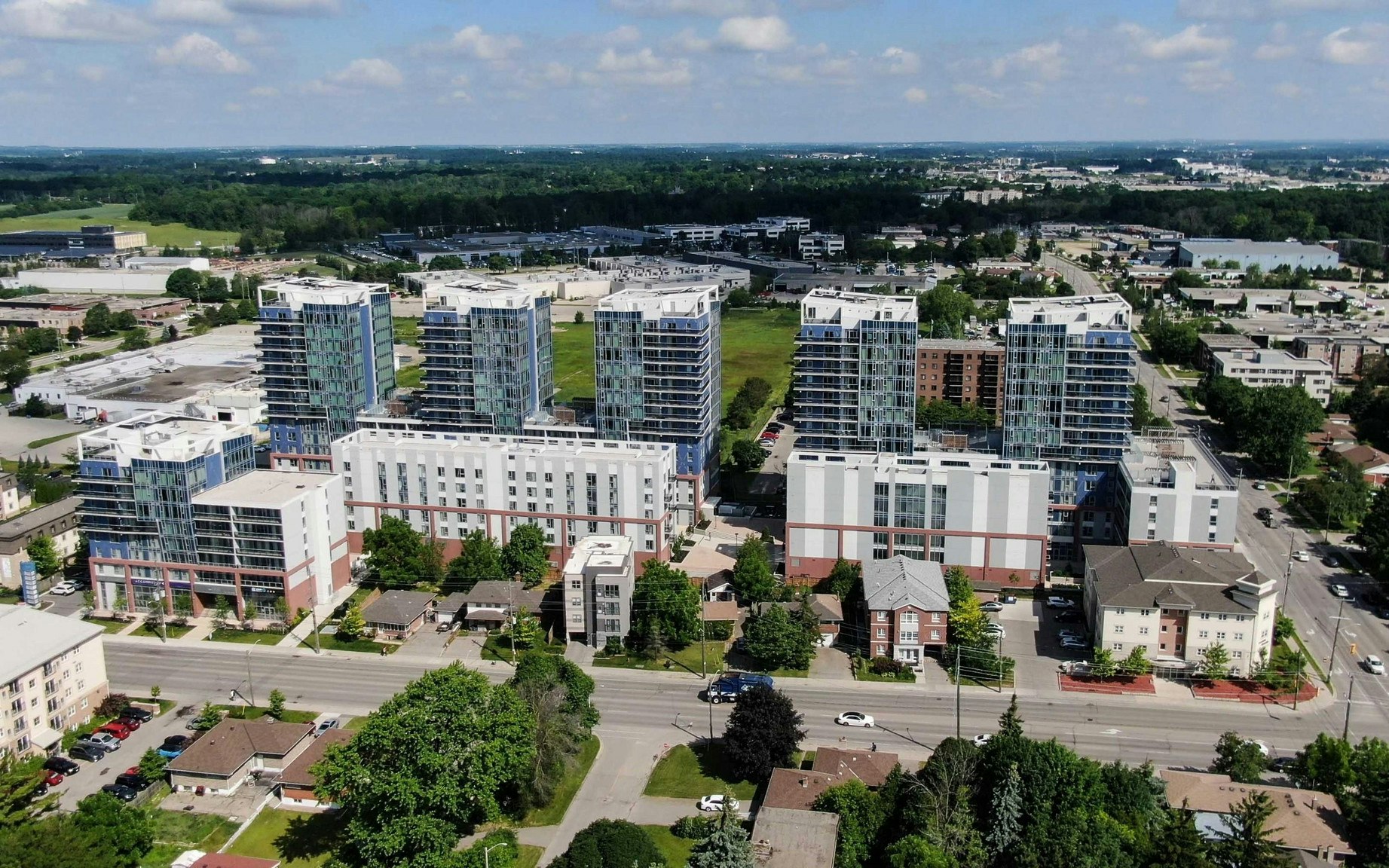 2610-130 Columbia Street W, Waterloo, ON, N2L 0G6 - 2