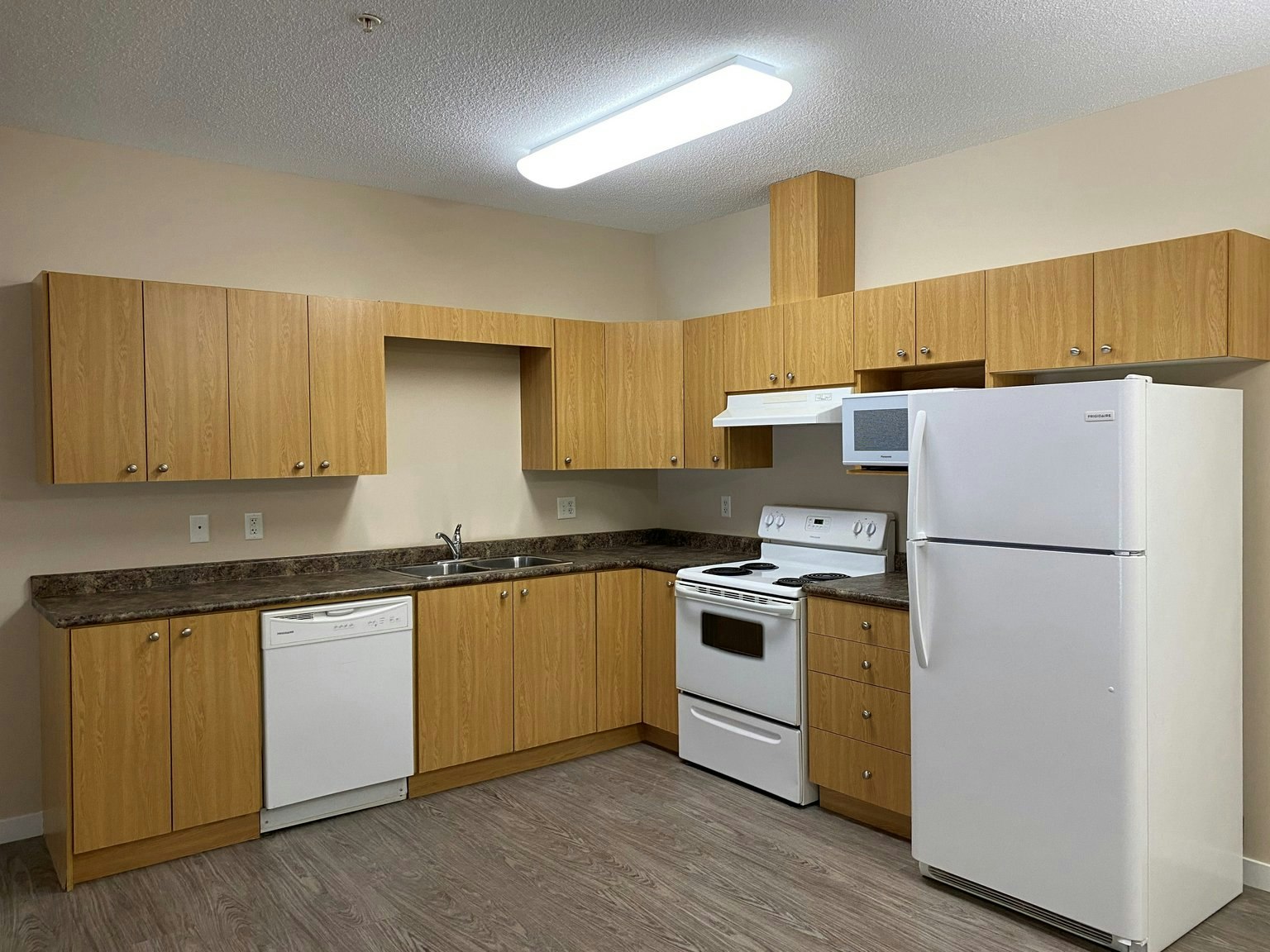 A - 415-2315 Maple Road NW, Edmonton, AB, T6T 0S6 - 6