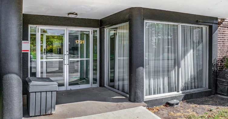 207-1791 King Street East, Hamilton, ON, L8K 1V6 - 12