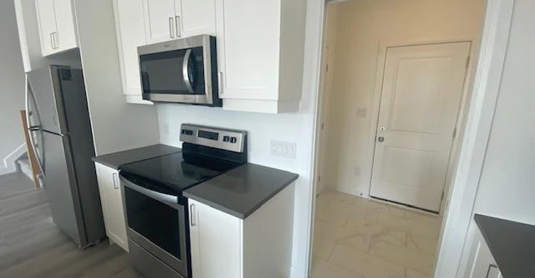 22 Walden Pond Drive, Loyalist, ON, K0H 1G0 - 8