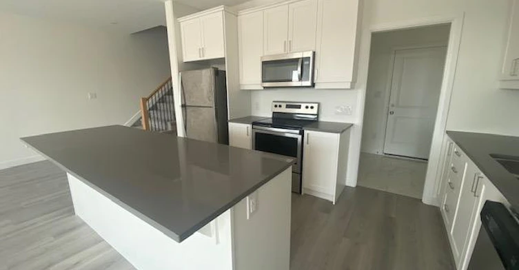 22 Walden Pond Drive, Loyalist, ON, K0H 1G0 - 6