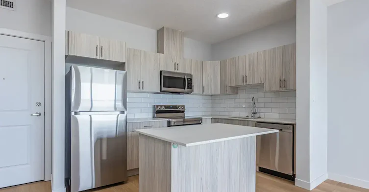 137-9660 229 Street NW, Edmonton, AB, T5T 5X7 - 8