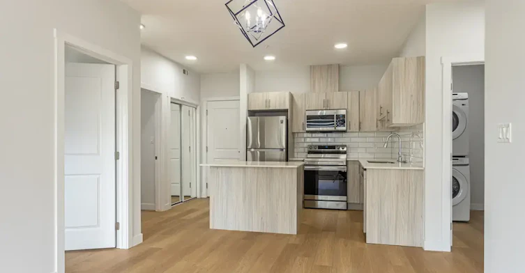 137-9660 229 Street NW, Edmonton, AB, T5T 5X7 - 7