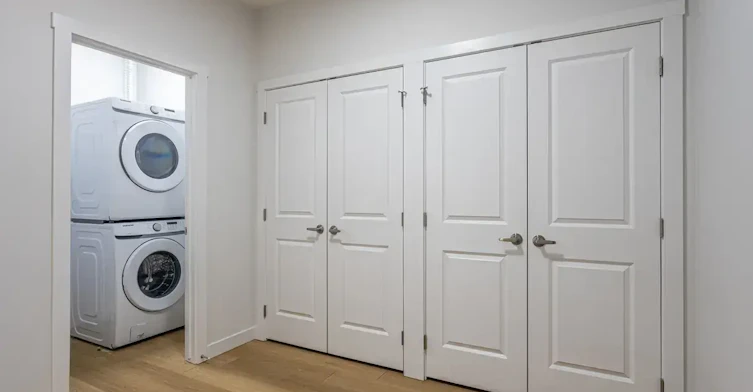 137-9660 229 Street NW, Edmonton, AB, T5T 5X7 - 6