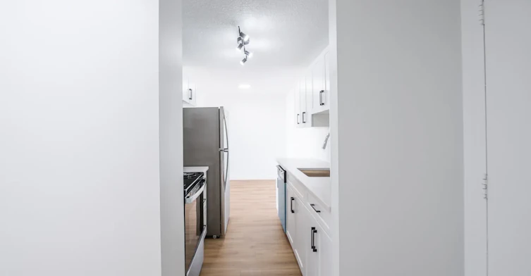 0603-700-620 67th Avenue SW, Calgary, AB, T2V 0M2 - 14