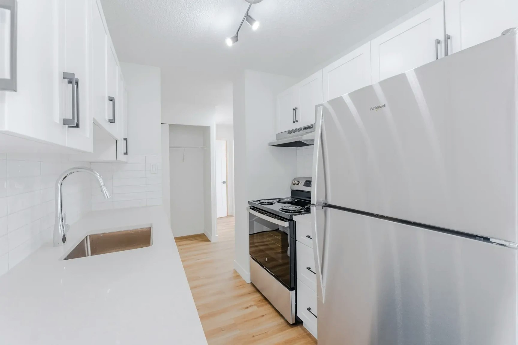 1103-700-620 67th Avenue SW, Calgary, AB, T2V 0M2 - 12
