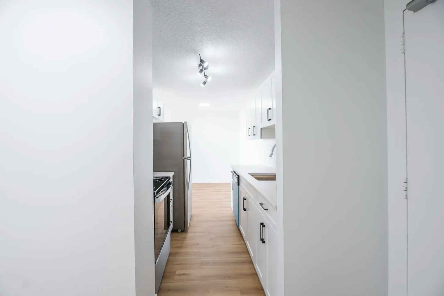 1103-700-620 67th Avenue SW, Calgary, AB, T2V 0M2 - 13