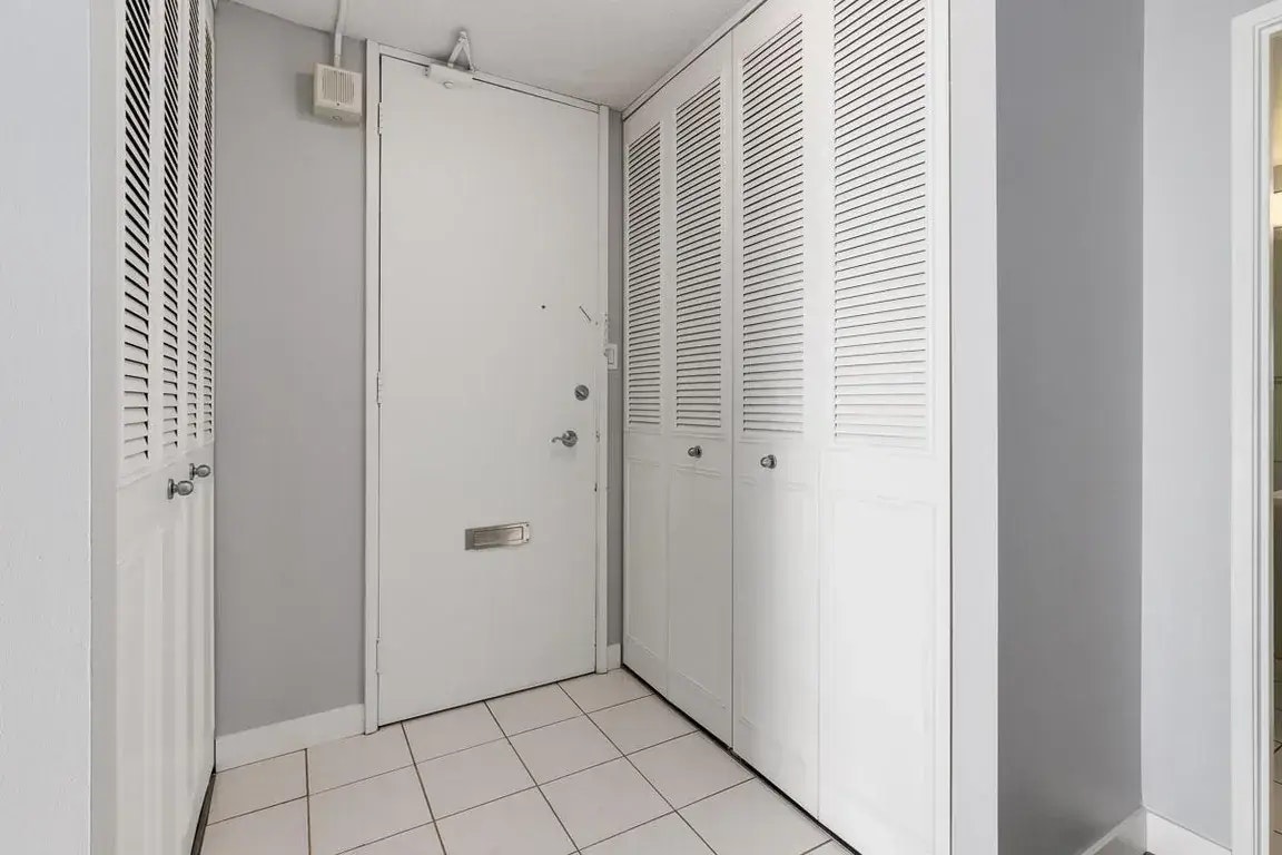 0503-A-2105 90 Avenue SW, Calgary, AB, T2V 0X5 - 19