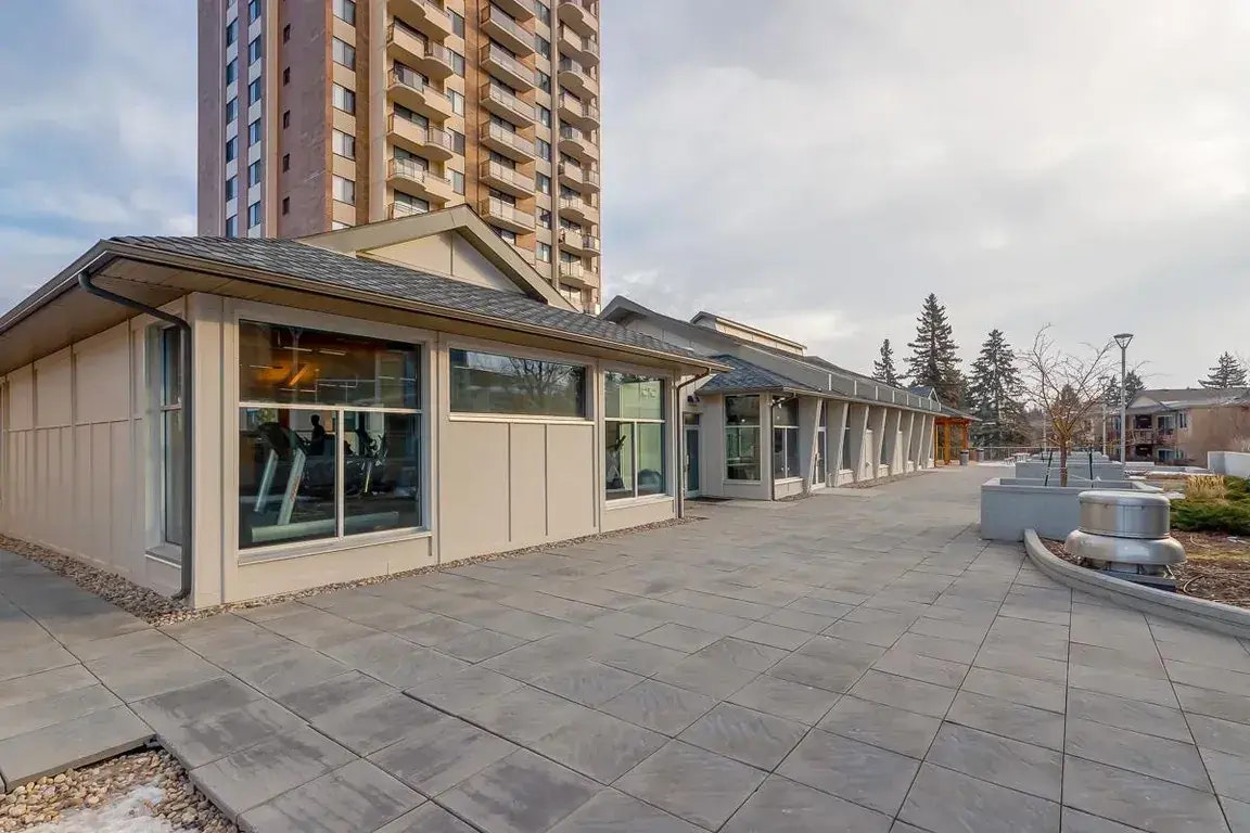 0503-A-2105 90 Avenue SW, Calgary, AB, T2V 0X5 - 50