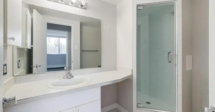 0503-A-2105 90 Avenue SW, Calgary, AB, T2V 0X5 - 17