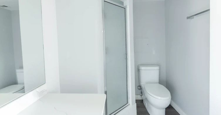 0203-A-2105 90 Avenue SW, Calgary, AB, T2V 0X5 - 52