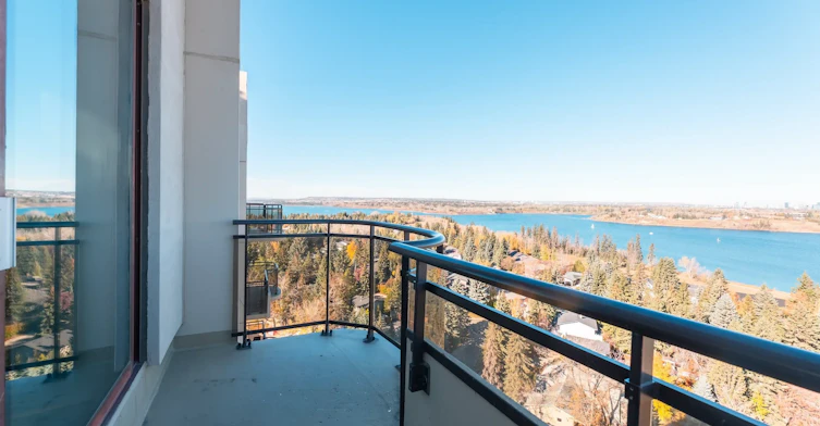 0203-A-2105 90 Avenue SW, Calgary, AB, T2V 0X5 - 54